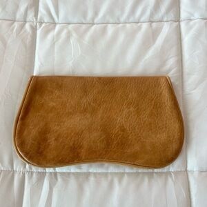 Beautiful Like New Moore & Giles Tan Leather Clutch